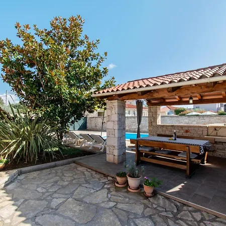 Villa Ulika By Istrabook