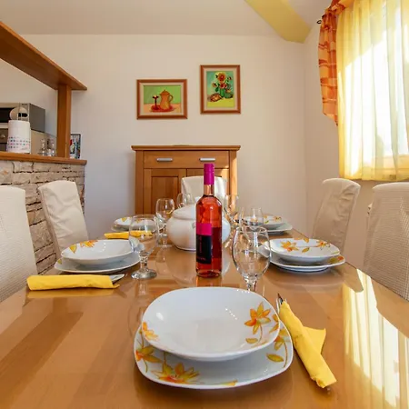 Ulika By Istrabook فيلة